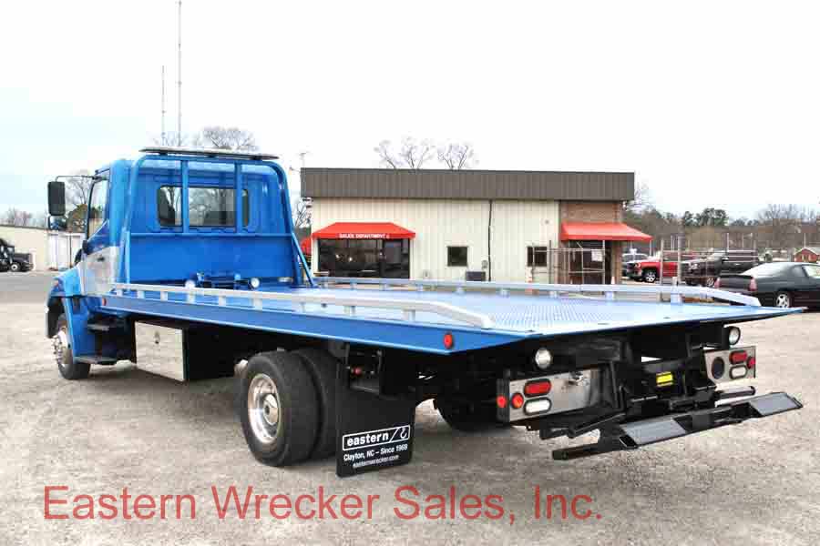 U0076driverRear Eastern Wrecker Sales Inc