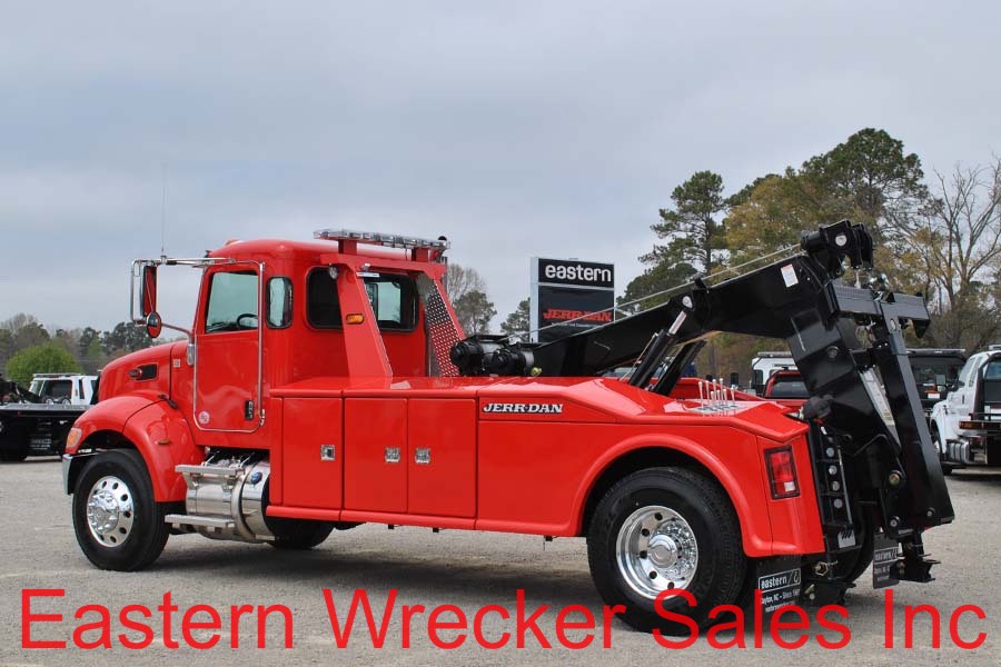 2018 Peterbilt 337 with JerrDan 16ton Integrated Wrecker SOLD