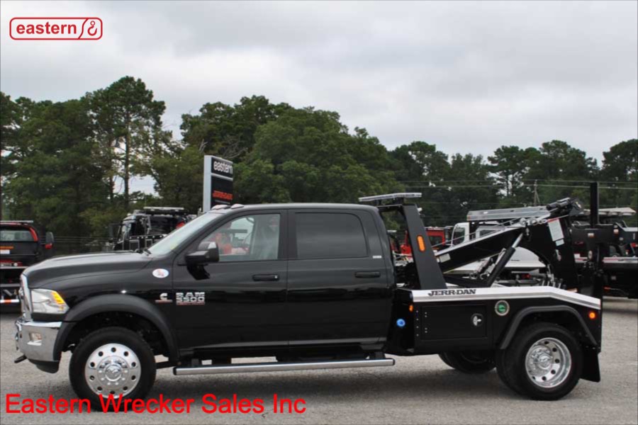 2018 Dodge 5500 Crew Cab SLT 4x4 with JerrDan MPL40 Twin Line Wrecker