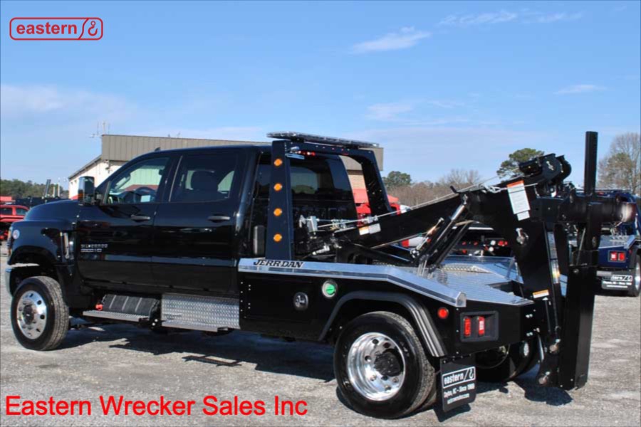 2019 Chevrolet Silverado 5500 Medium Duty Crew Cab 4WheelDrive with
