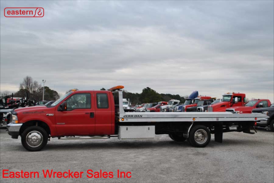 2004 Ford F550 Extended Cab XLT with 19ft JerrDan Aluminum Carrier