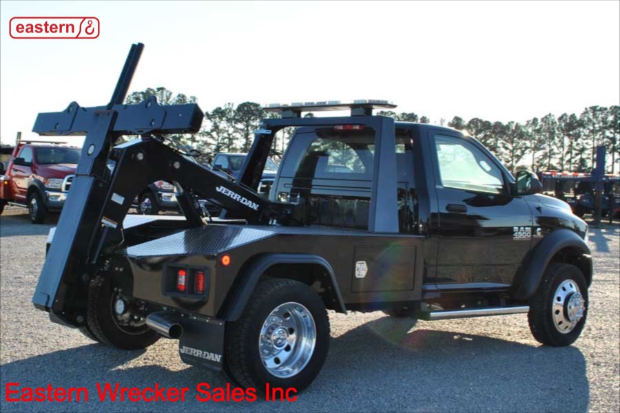 2018 Dodge Ram 4500 4x4 with JerrDan MPLNGS Self Loading Wheel Lift