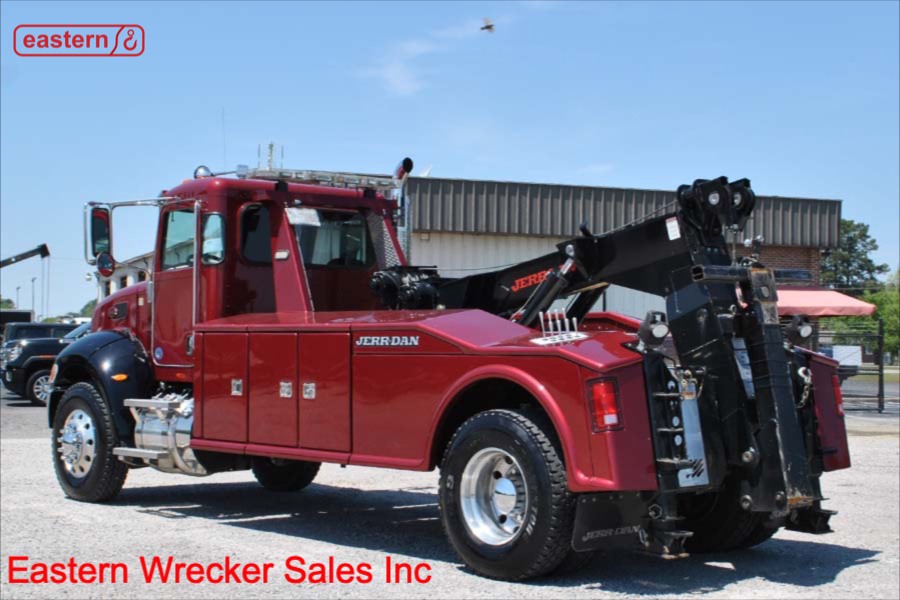 2016 Peterbilt 337 with JerrDan MDL320/110 16ton Wrecker SOLD