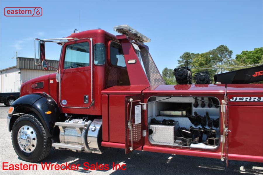 2016 Peterbilt 337 with JerrDan MDL320/110 16ton Wrecker SOLD
