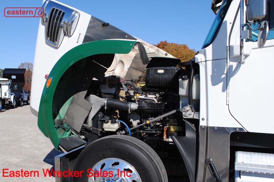 2017 Freightliner 122SD Road Tractor Eastern Wrecker Sales Inc