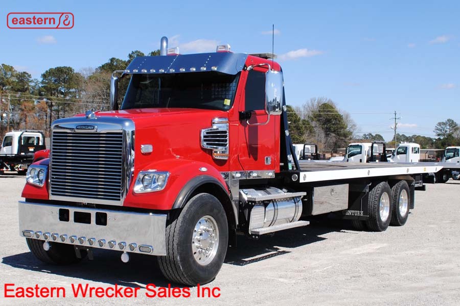 2016 Freightliner 122SD with 28ft Century 20Series Carrier SOLD