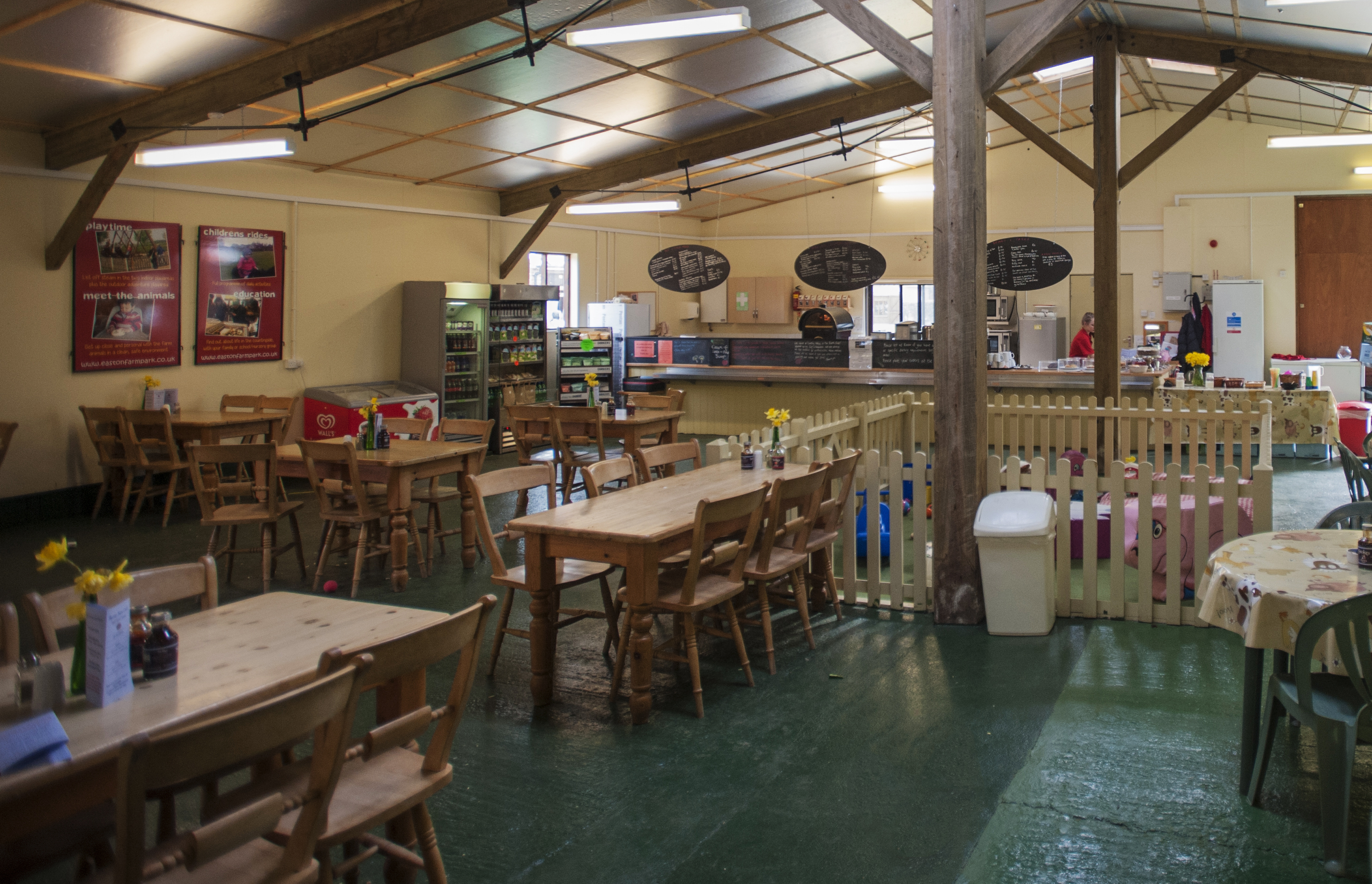 Barn Cafeset The Barmy Barn Café at Easton Farm Park