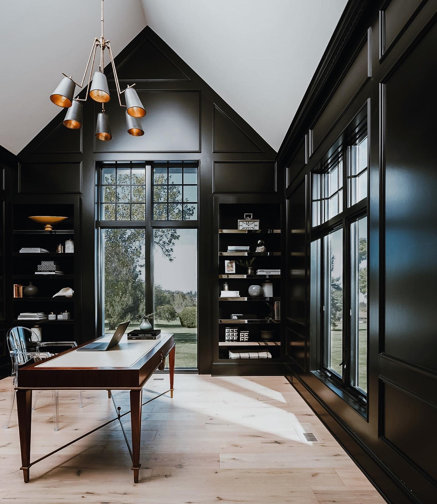 Benjamin Moore East Haven & Ridgefield Building Supply