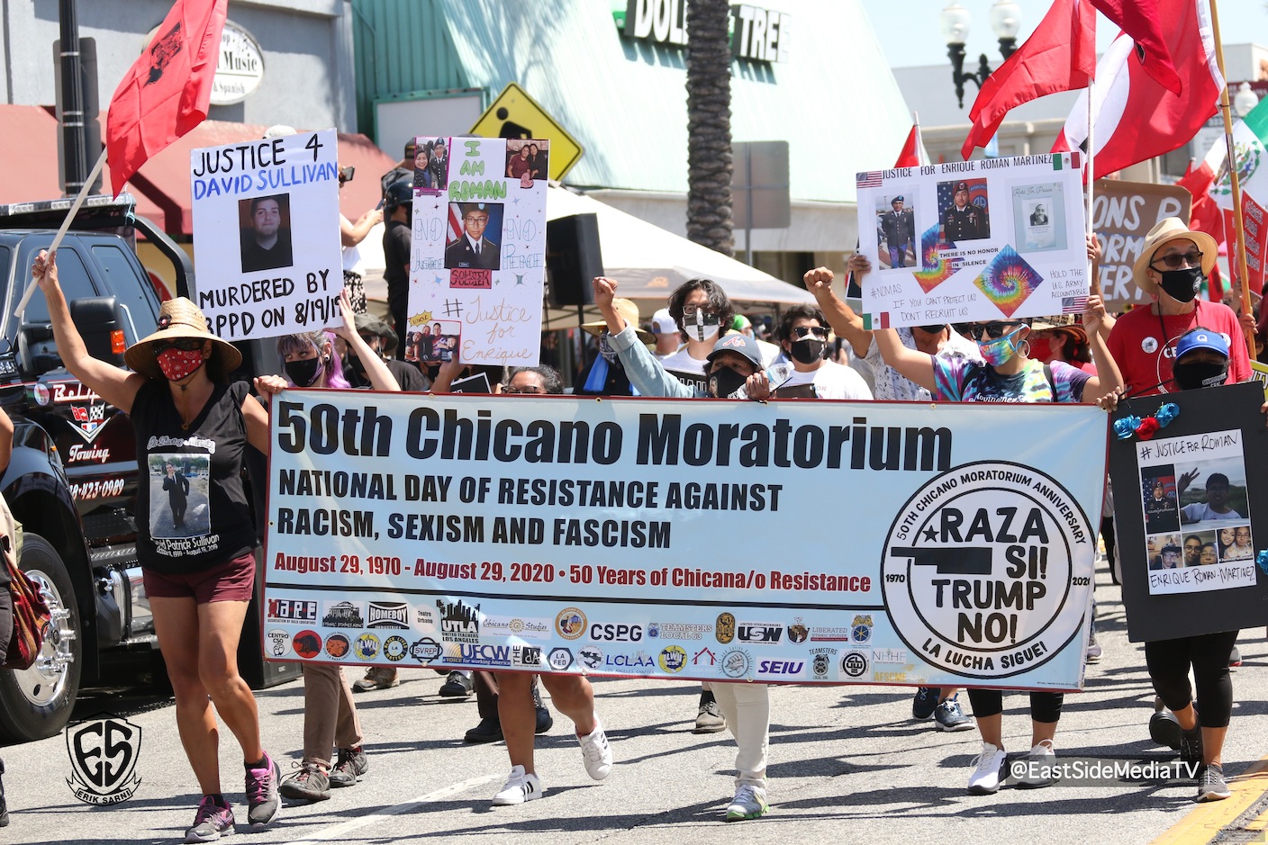 Thousands Turn out to Commemorate 50th Anniversary of the Chicano