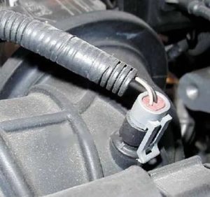 How To Clean Intake Air Temperature sensor (IAT) : 3 Simple Steps