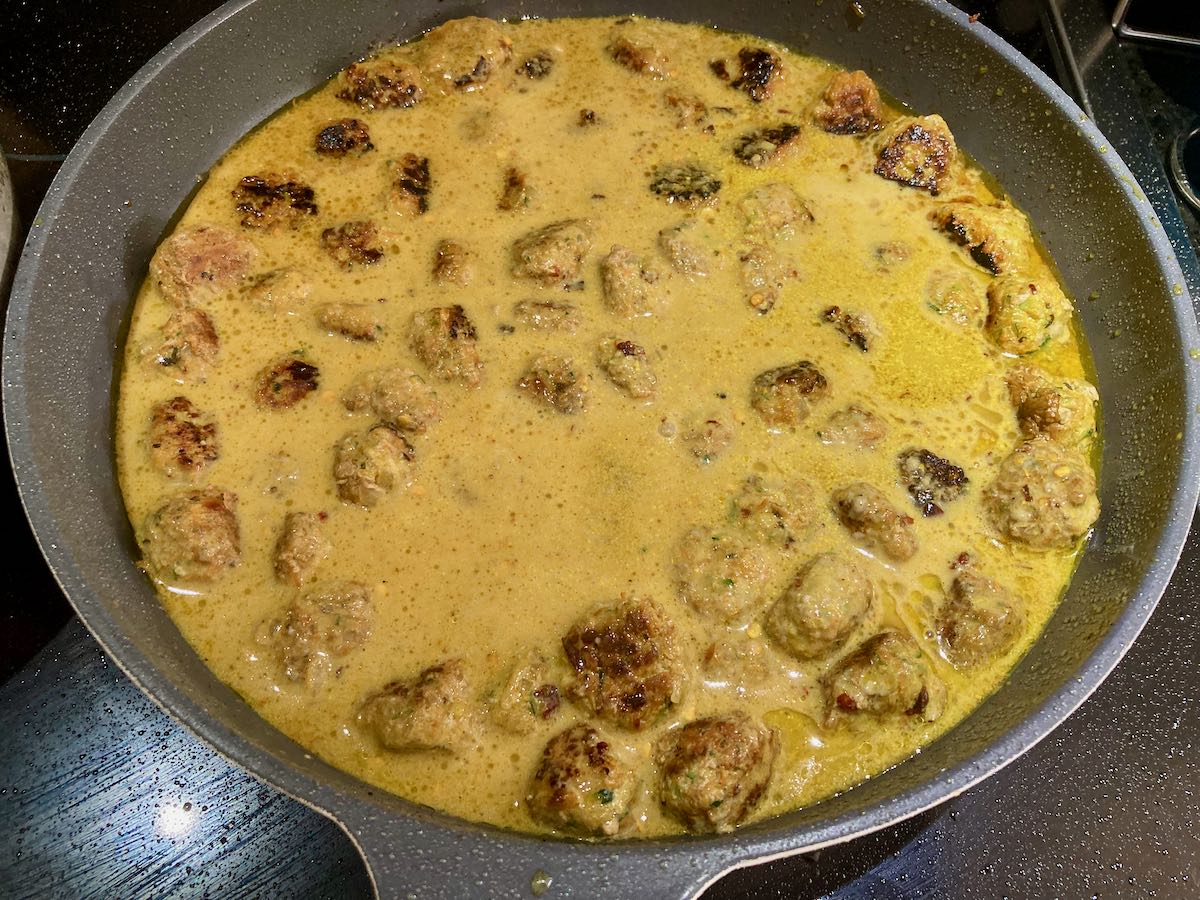 Satay style sauce Easy Clean Eats