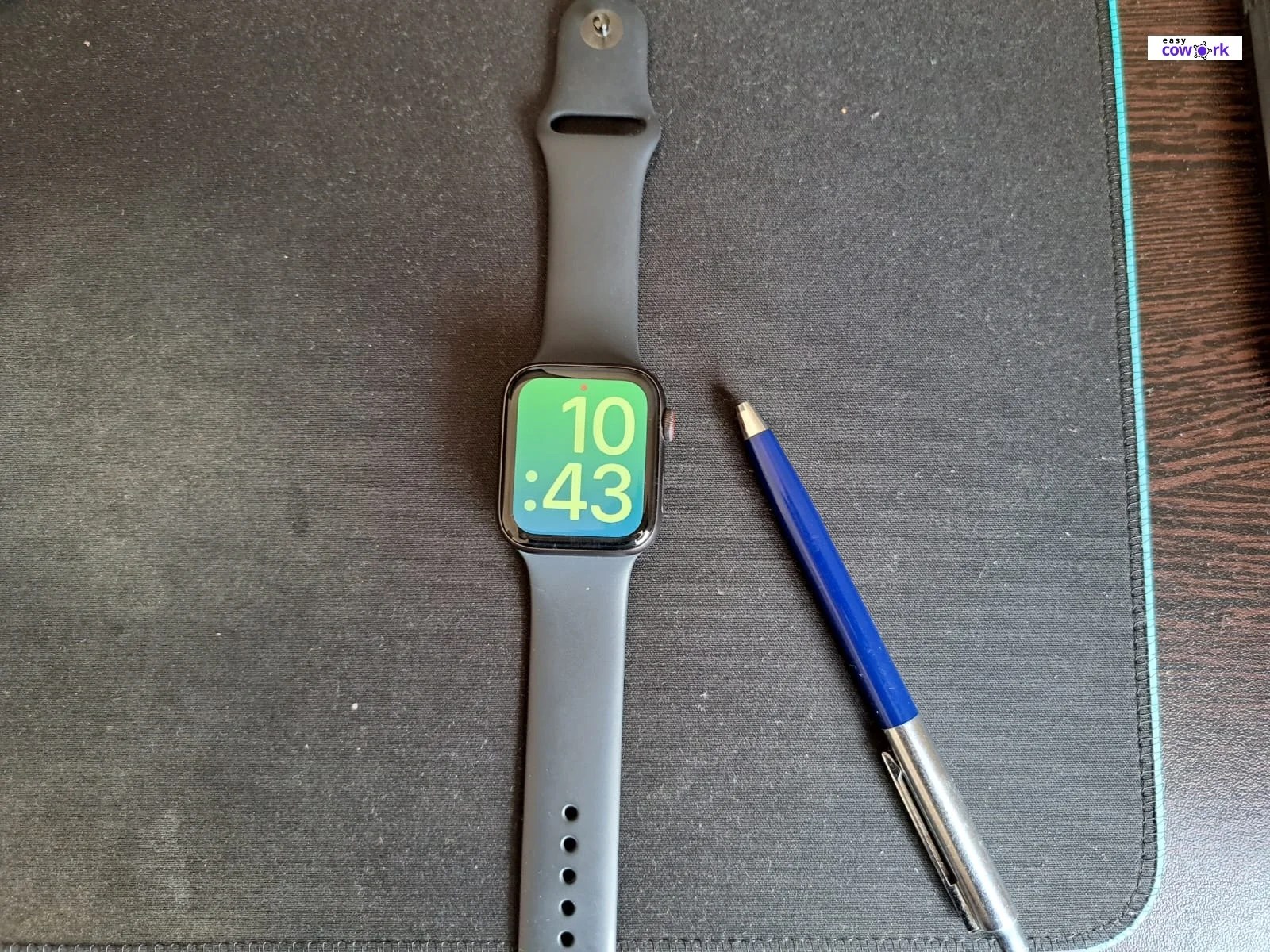 Apple watch won't swipe up? Causes, Fixes