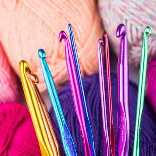 Crochet Hook Sizes & Comparison Chart