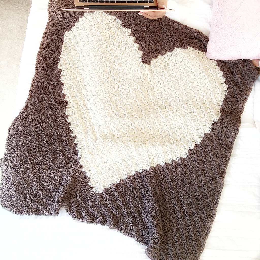 Corner to Corner Heart Blanket Pattern Easy Crochet Patterns