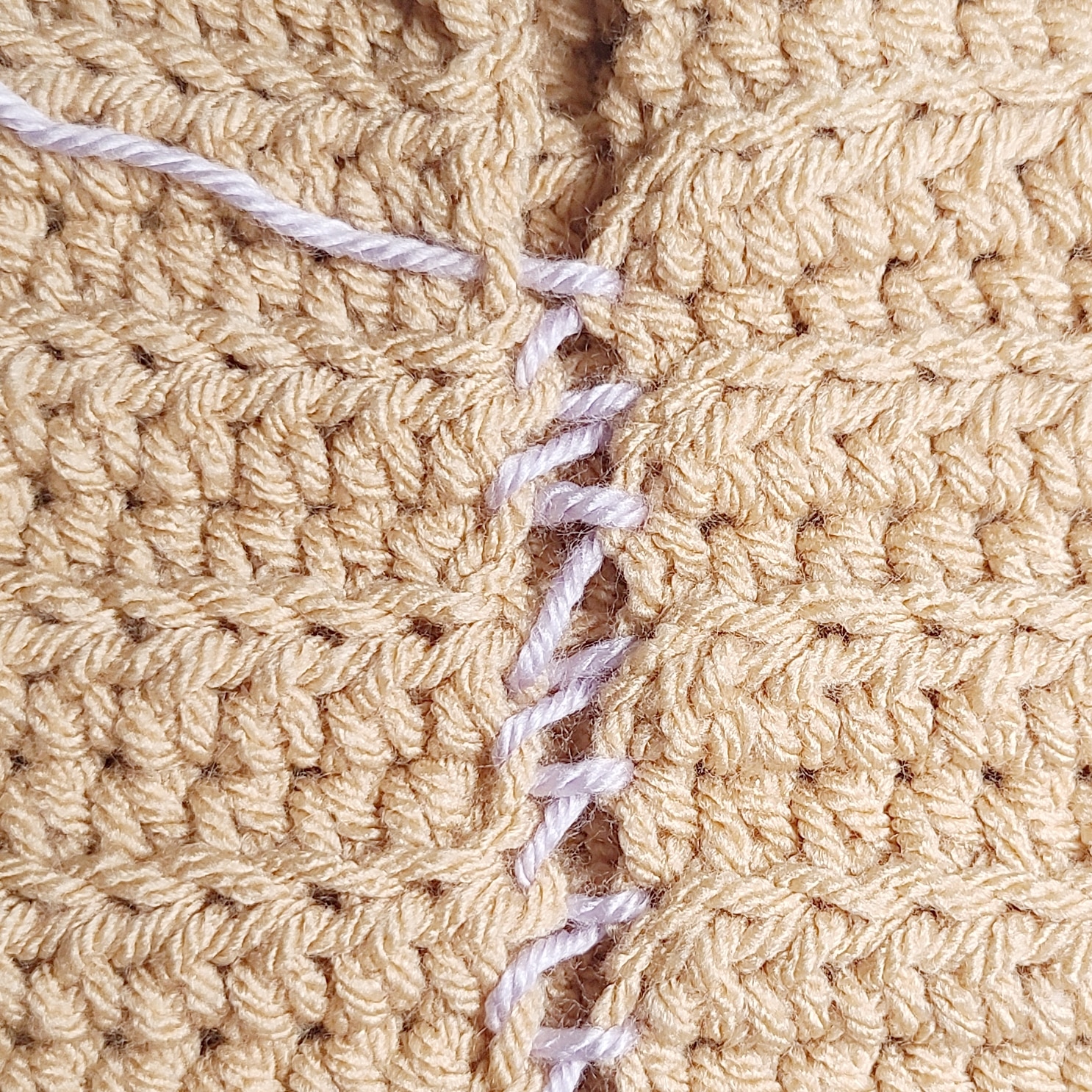 Creating Seams Using the Mattress Stitch Easy Crochet Patterns