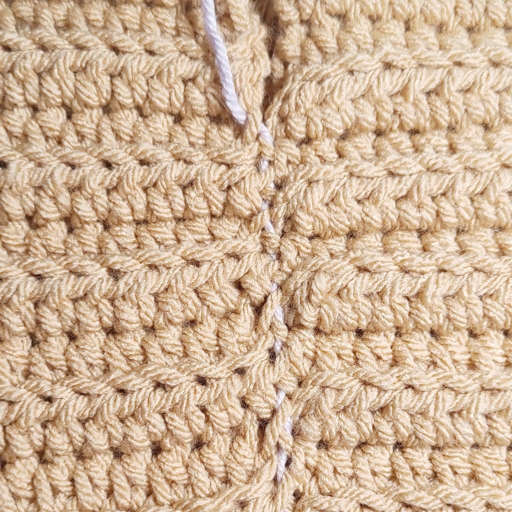 Creating Seams Using the Mattress Stitch Easy Crochet Patterns