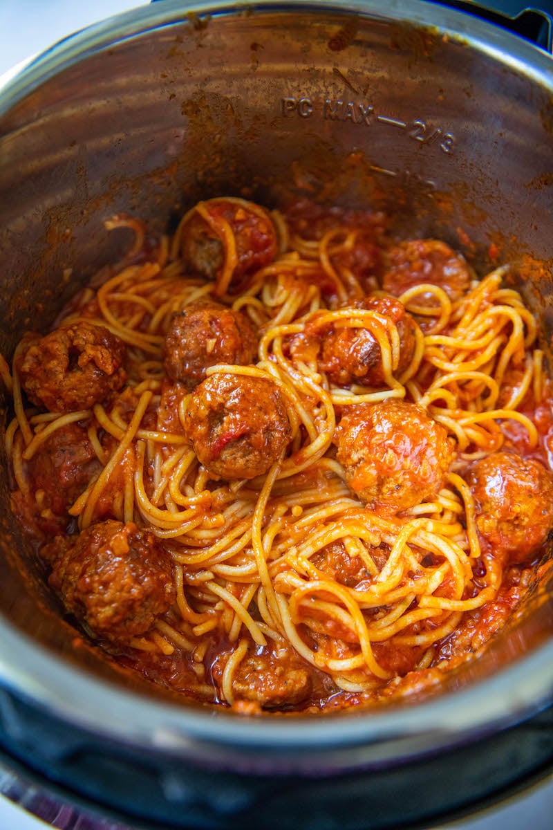 Instant Pot Spaghetti and Meatballs Easy Dinner Ideas