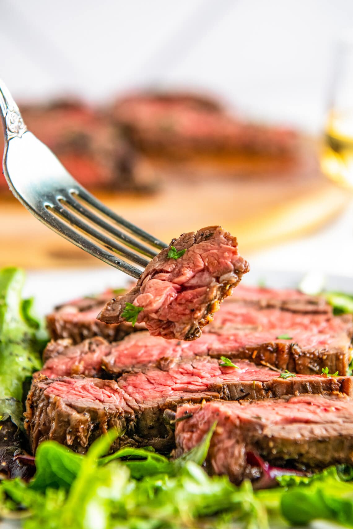 How to Cook Skirt Steak (Easy Skirt Steak Recipe)