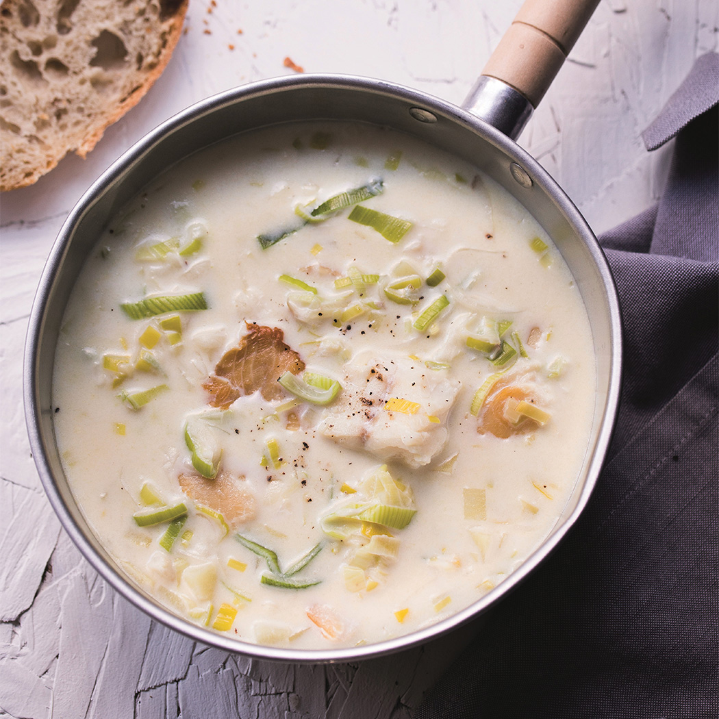 Smoked haddock chowder easyFood