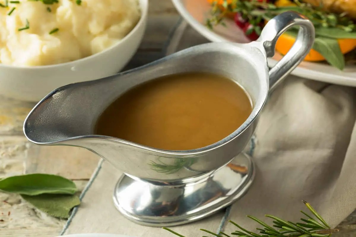 How to Freeze and Reheat Leftover Gravy (Explained) Easy Freezing