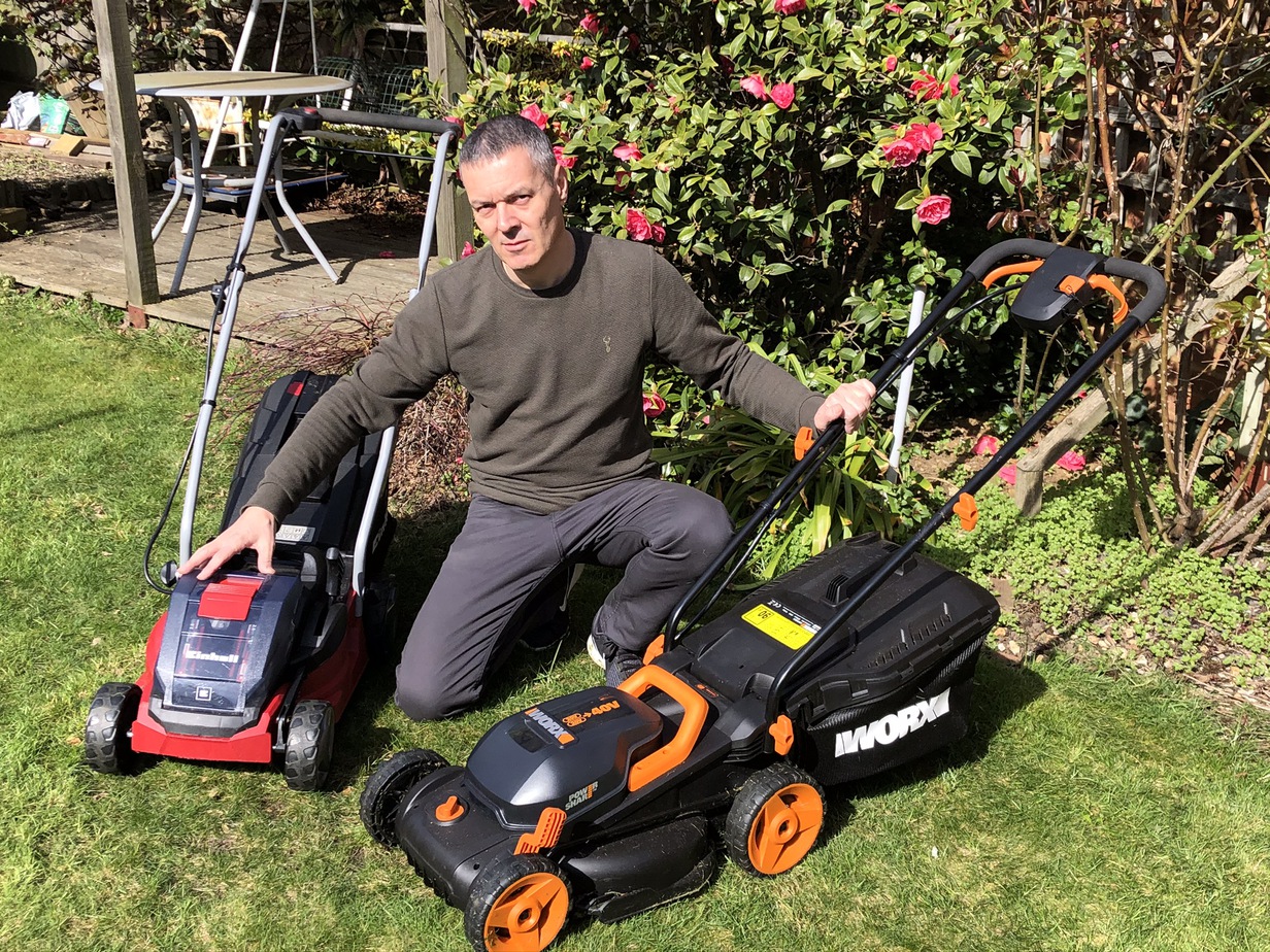 Best cordless lawnmower for mulching the grass cuttings