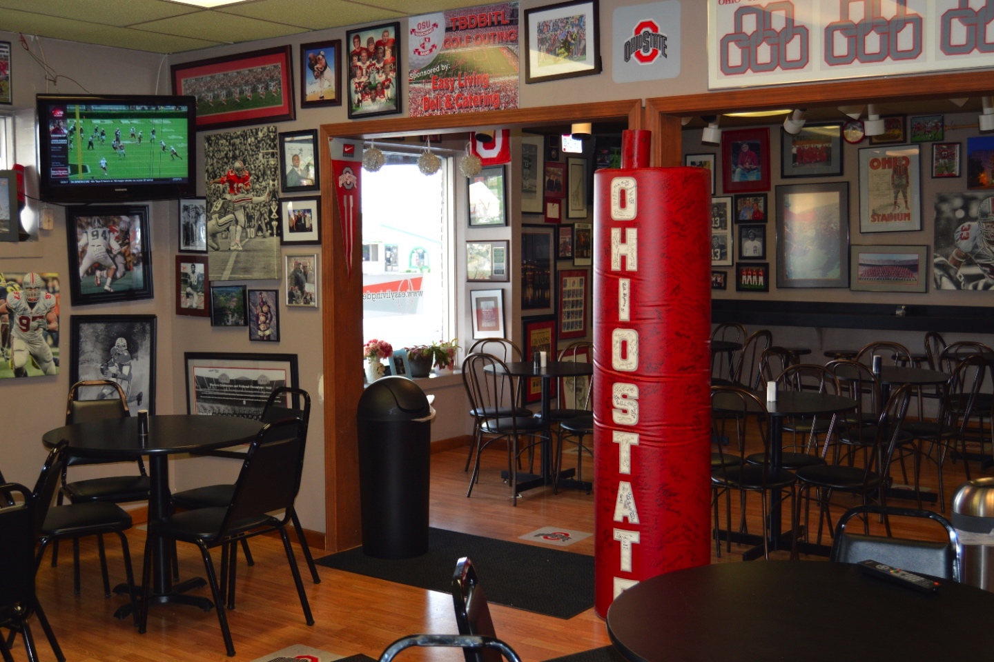 Easy Living Deli Making Living Easy