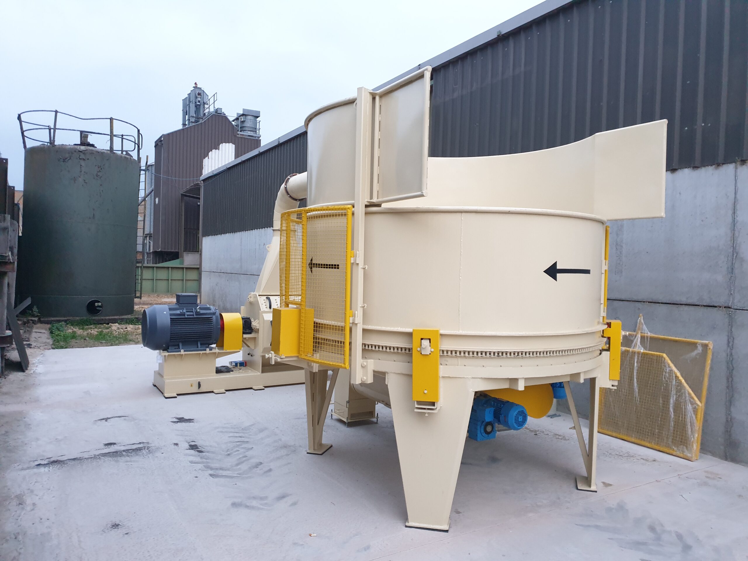 Bale Conveyors & Tub Grinders EasyPack Automation