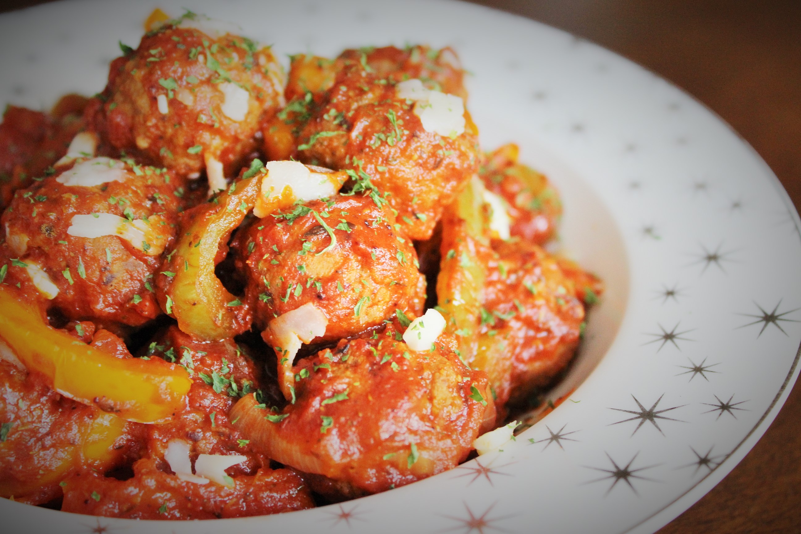 Italian Style Meatballs with Peppers and Onions Easy Peasy Eats