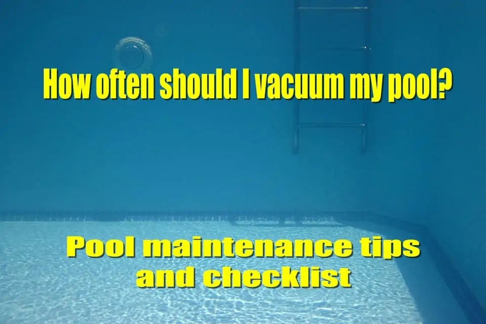 Vacuuming EasyPoolCleaning