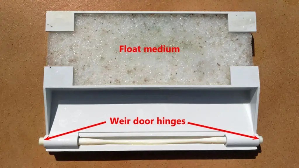 What Is A Pool Skimmer And What Does It Do?