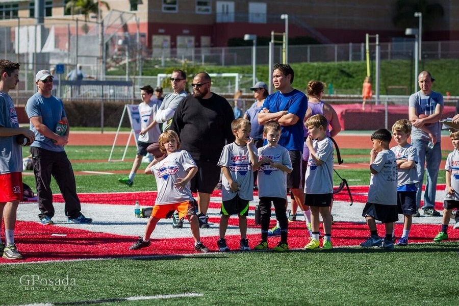 Flag football players compete at NFLstyle Combine Easy Reader News