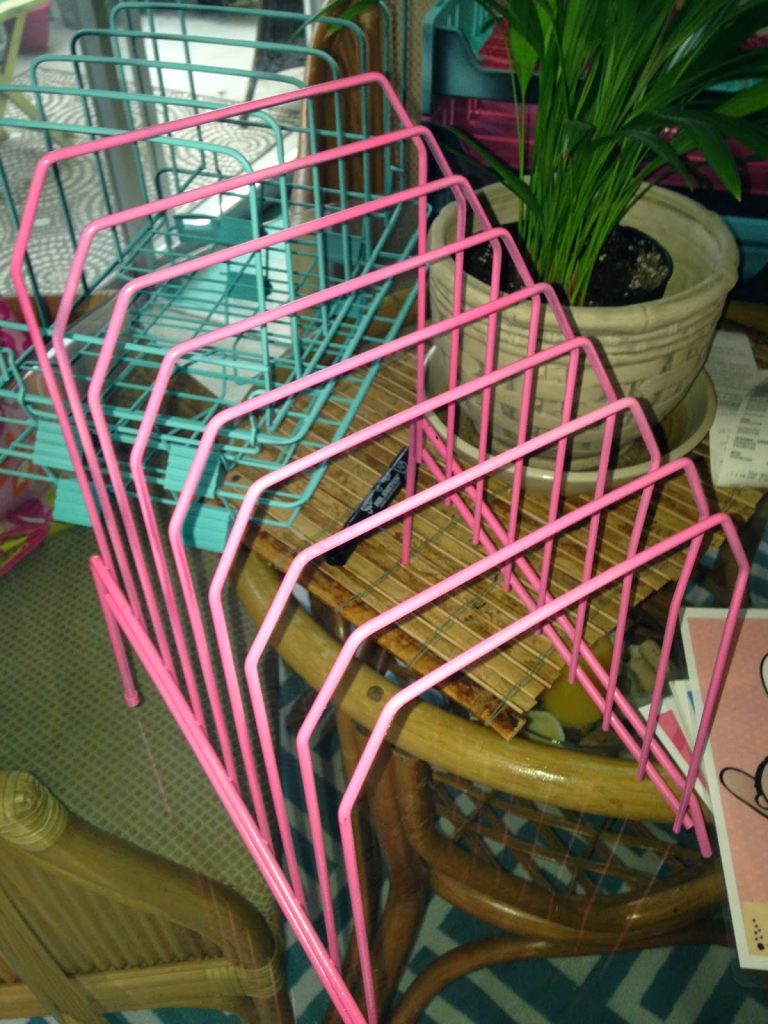 Monday Made It Crazy with Spray Paint, Numbered Clothespins, and Vegas