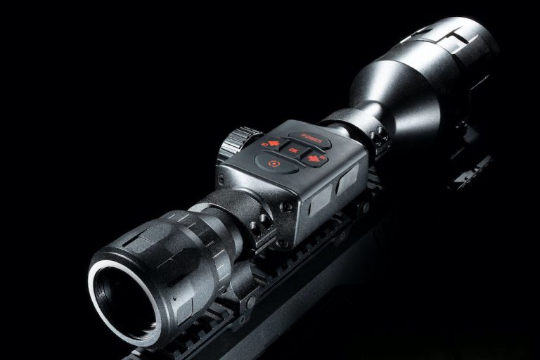 15 Best Thermal Scopes for Hunting & Shooting in 2023