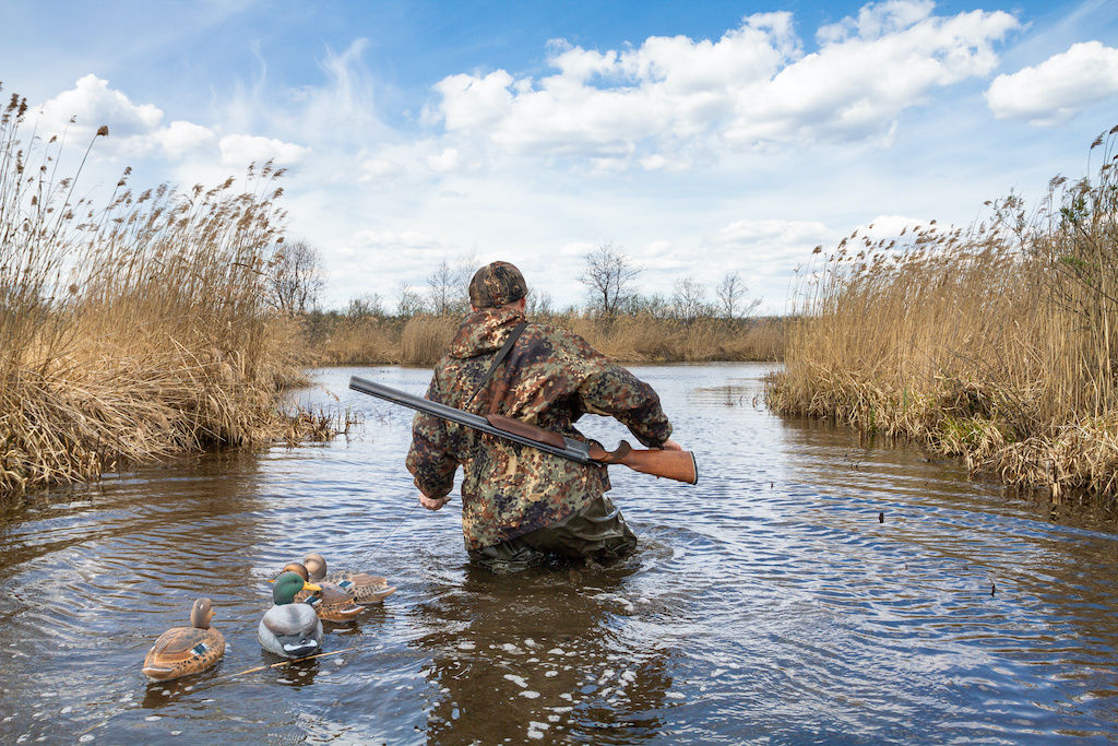 8 Best Duck Hunting Waders of 2023 [Insulated & Breathable]