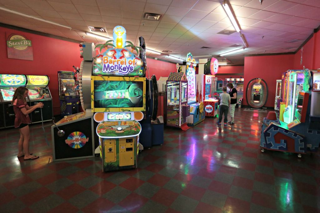 Stevie B's Eating With Erica