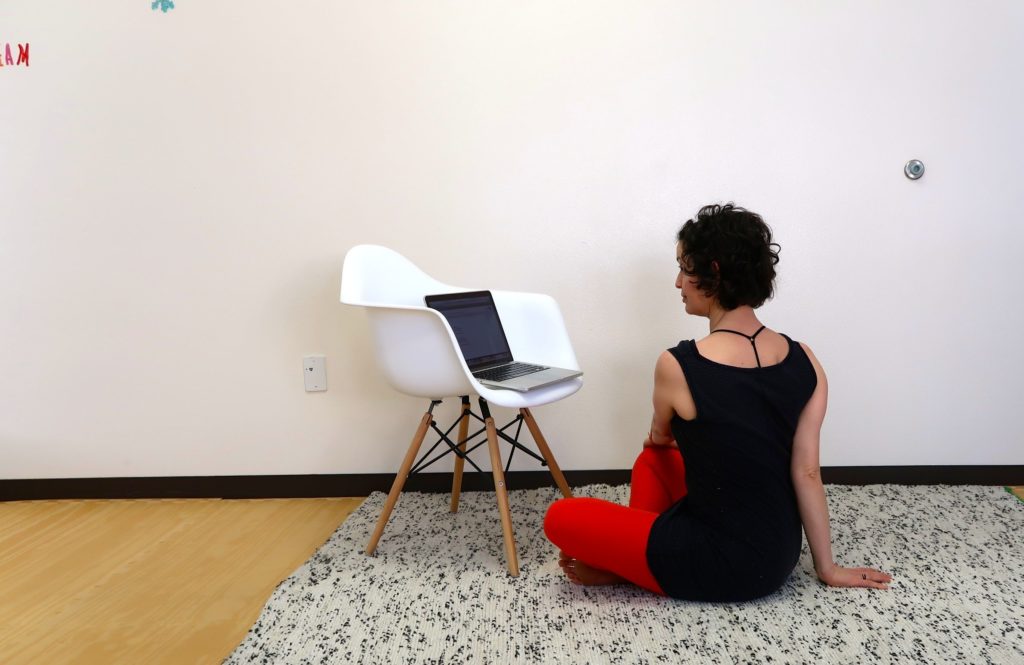 Body friendly reading positions