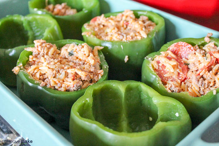 stuffing peppers with filling