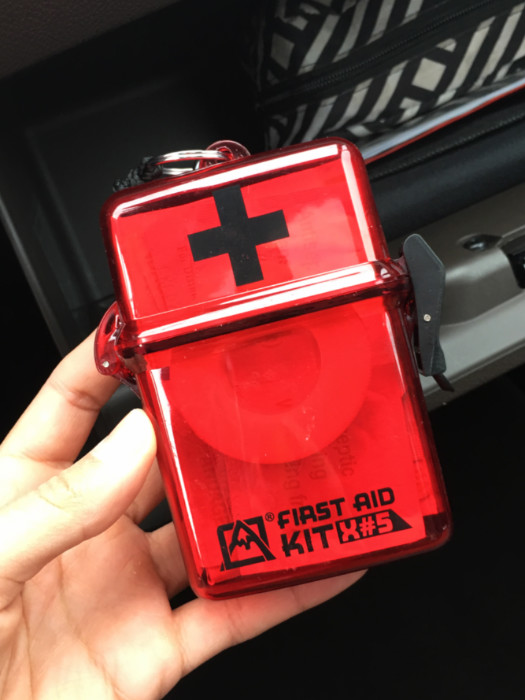 Car organization tips - first aid kit