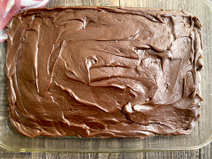 fudge spread in pan