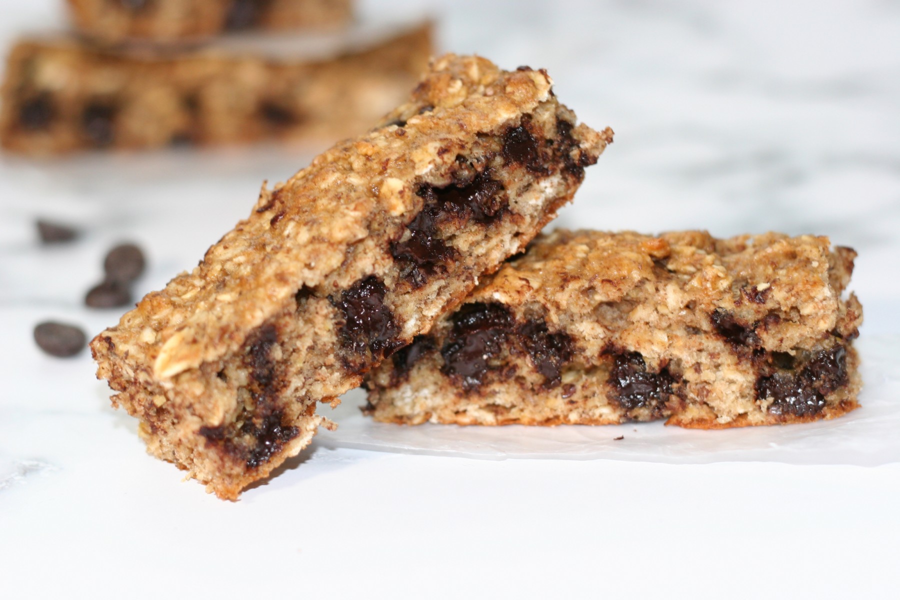 Healthy Breakfast Bars You Can Grab and Go Eats by April