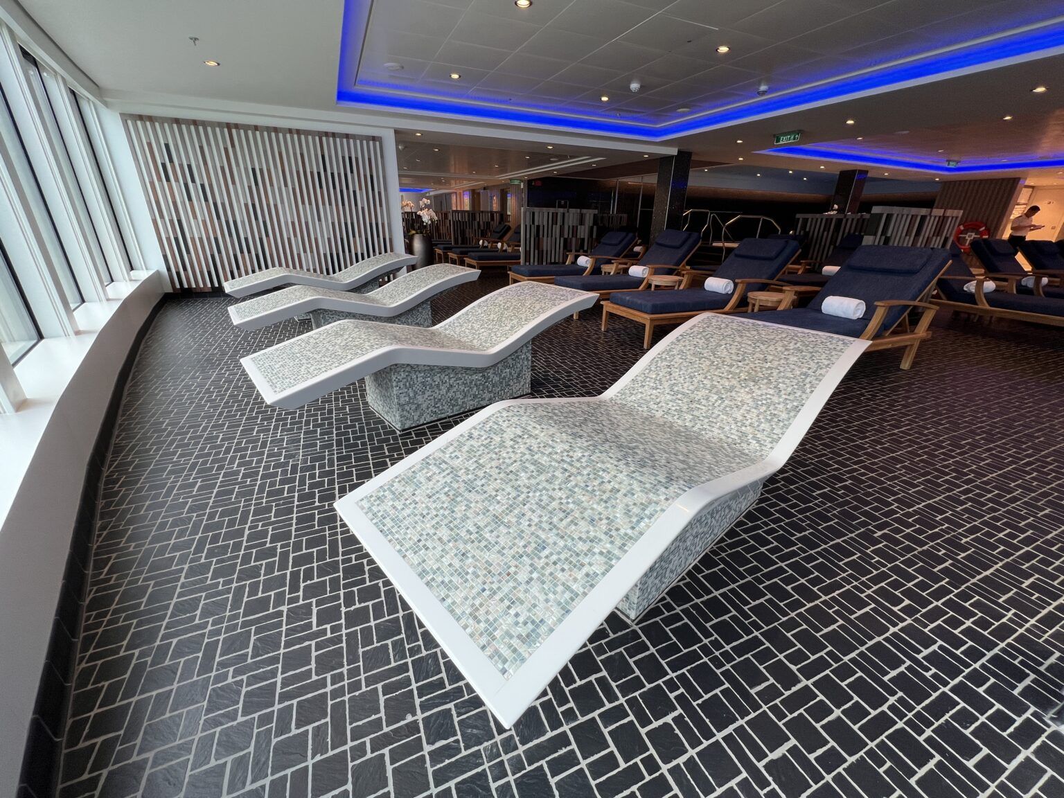 How Much Does It Cost to Live on a Cruise Ship?