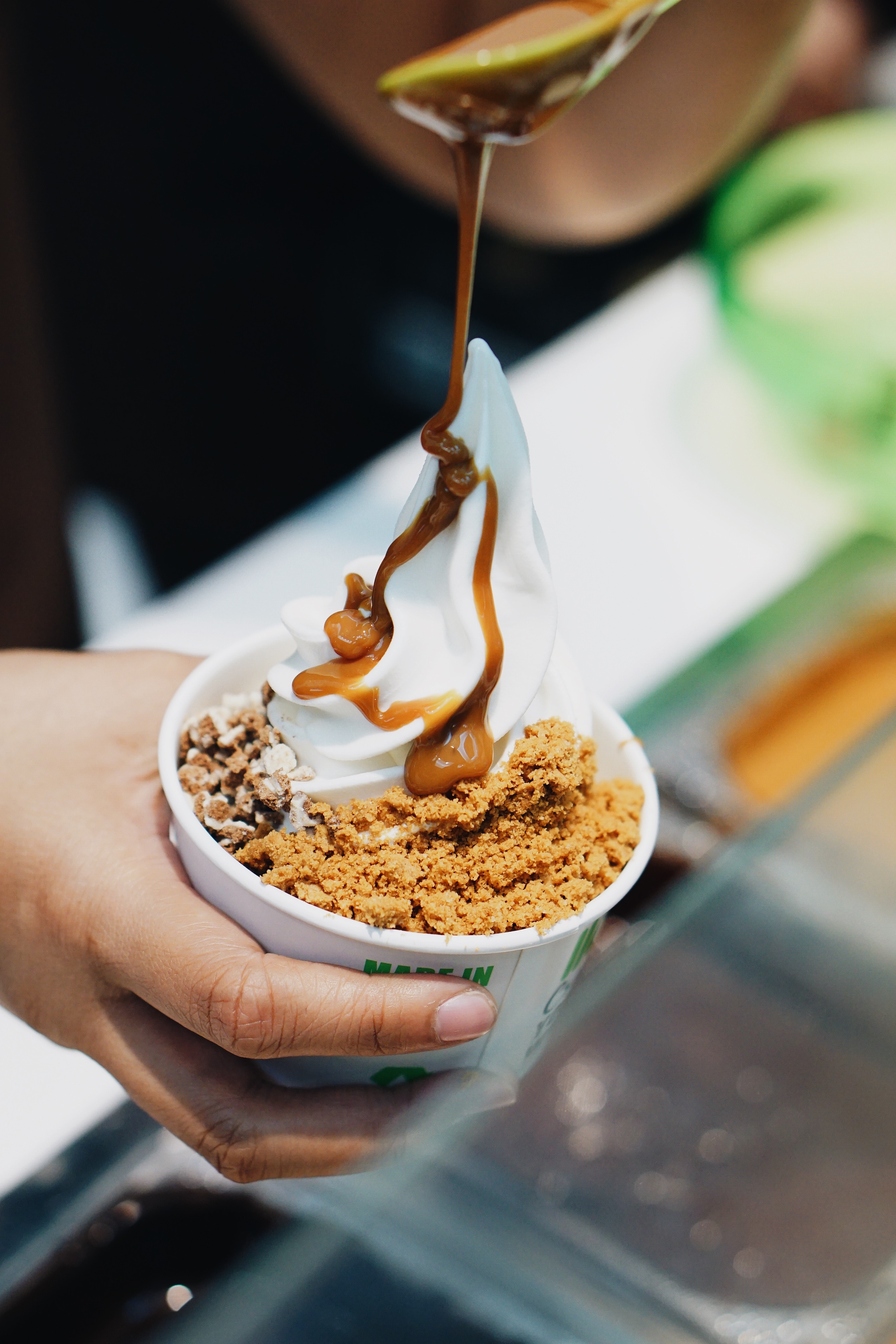 llao llao Natural Frozen Yogurt Glorietta Mall, Makati EATSplorations