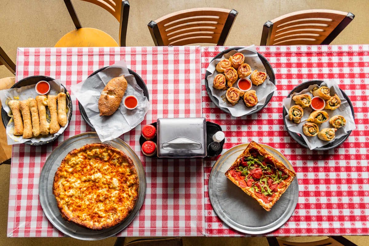 Pizza Delivery & Takeout in Manhattan KS