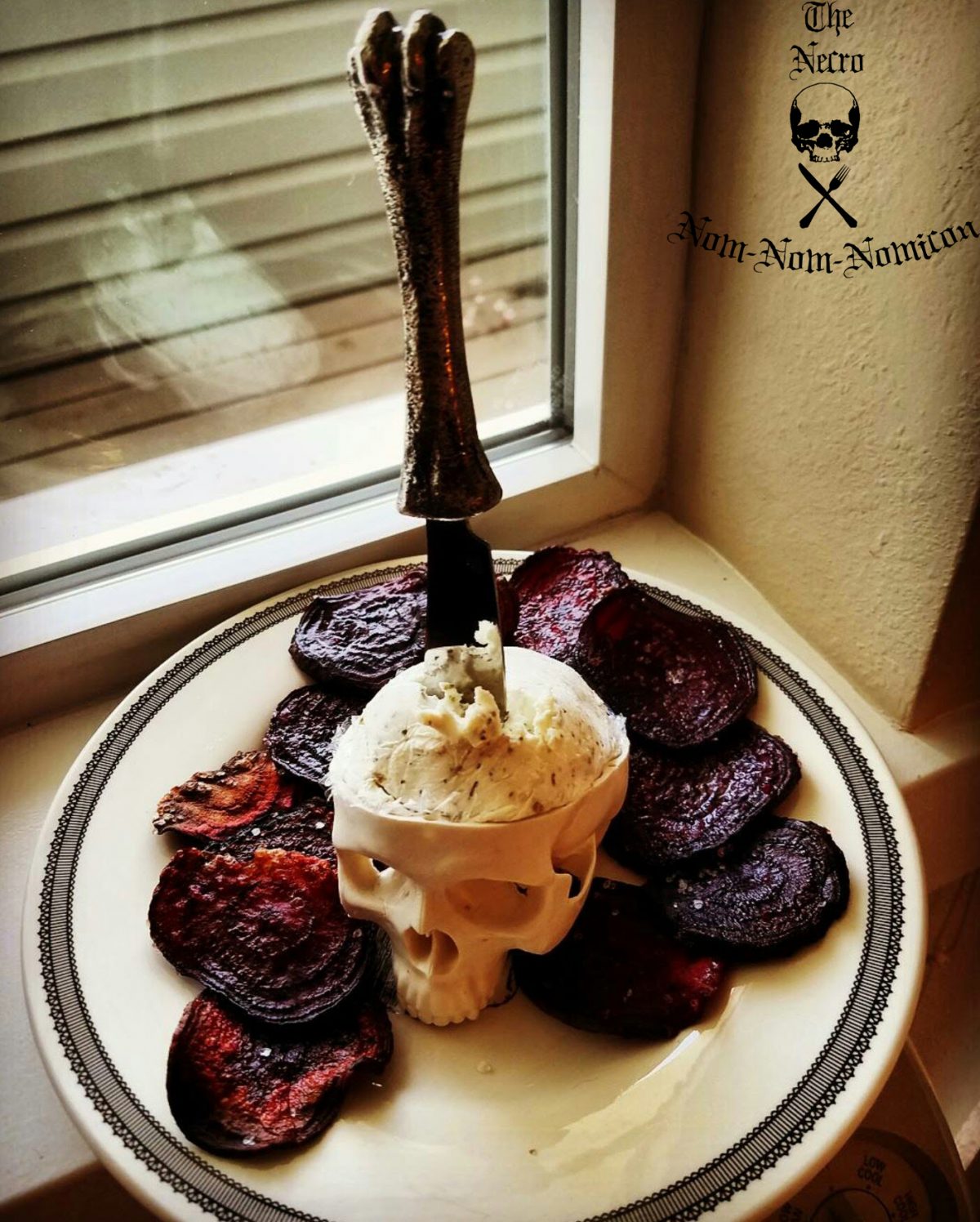 Halloween Recipe Salty Baked Blood Clot Chips with Walpurgis Cheese ⋆