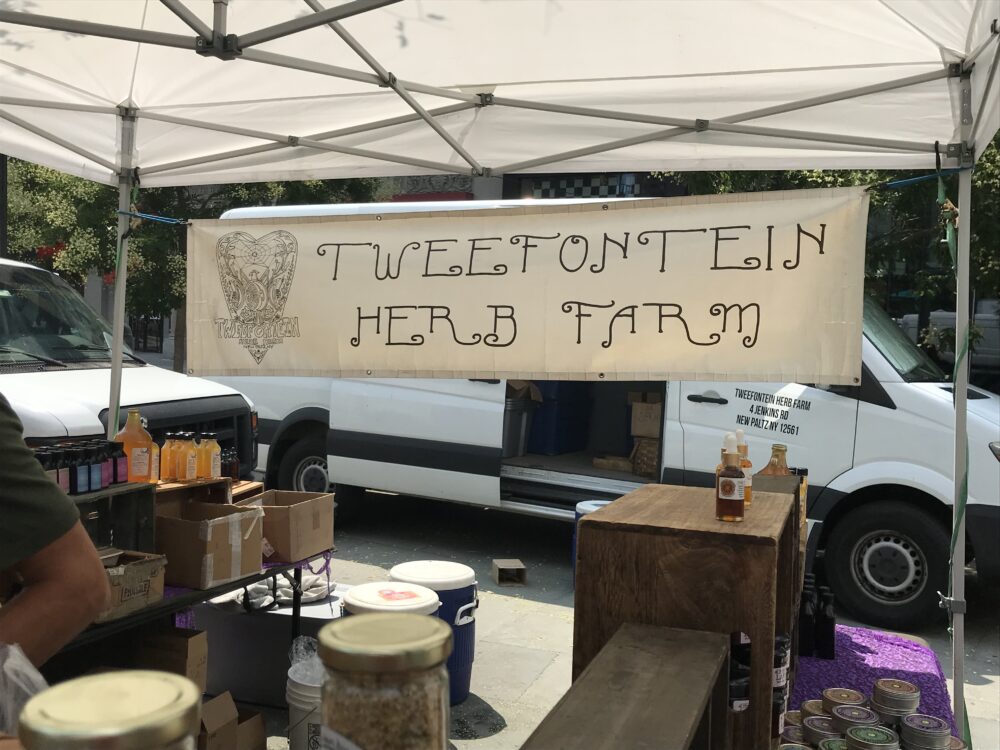 DISH OF THE WEEK Detox Brew from TWEEFONTEIN HERB FARM at UNION SQUARE GREEMARKET Eat This NY