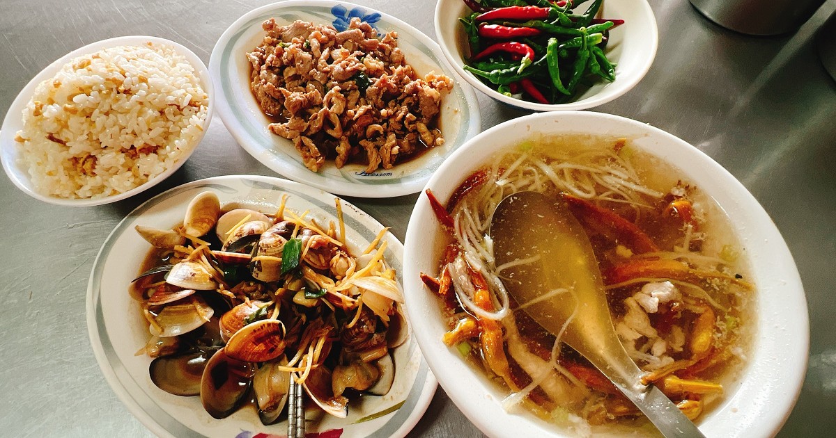 台南熱炒小吃｜台南東區熱炒推薦超級平價「久昌飯店」，巷弄裡的小飯店！