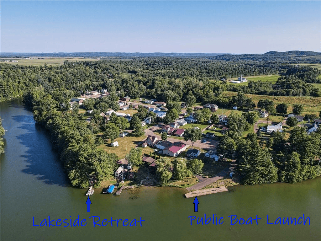 Area Eau Galle Lakeside Retreat