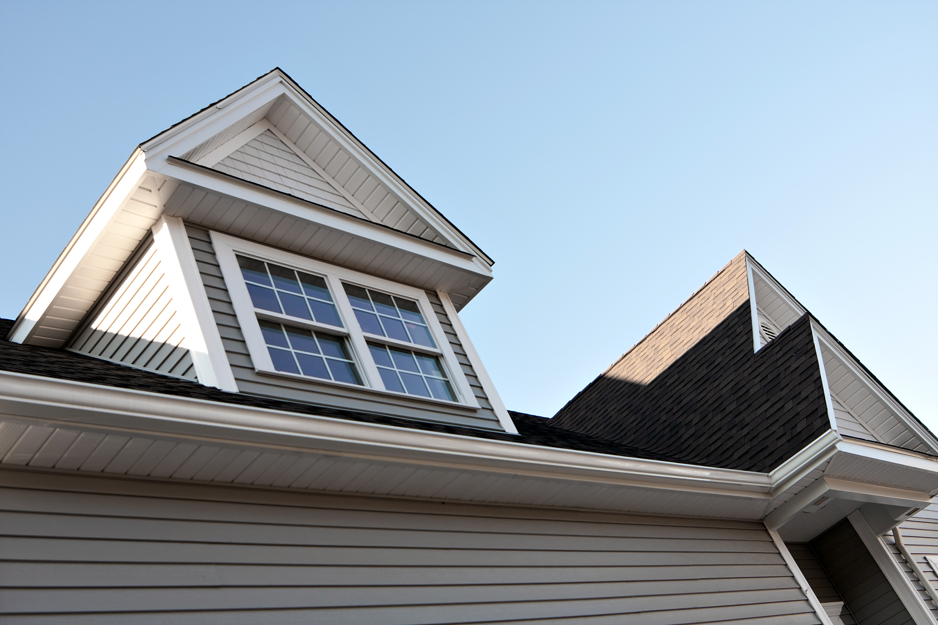 Hamilton Eavestrough and Siding Installers Hamilton, ON