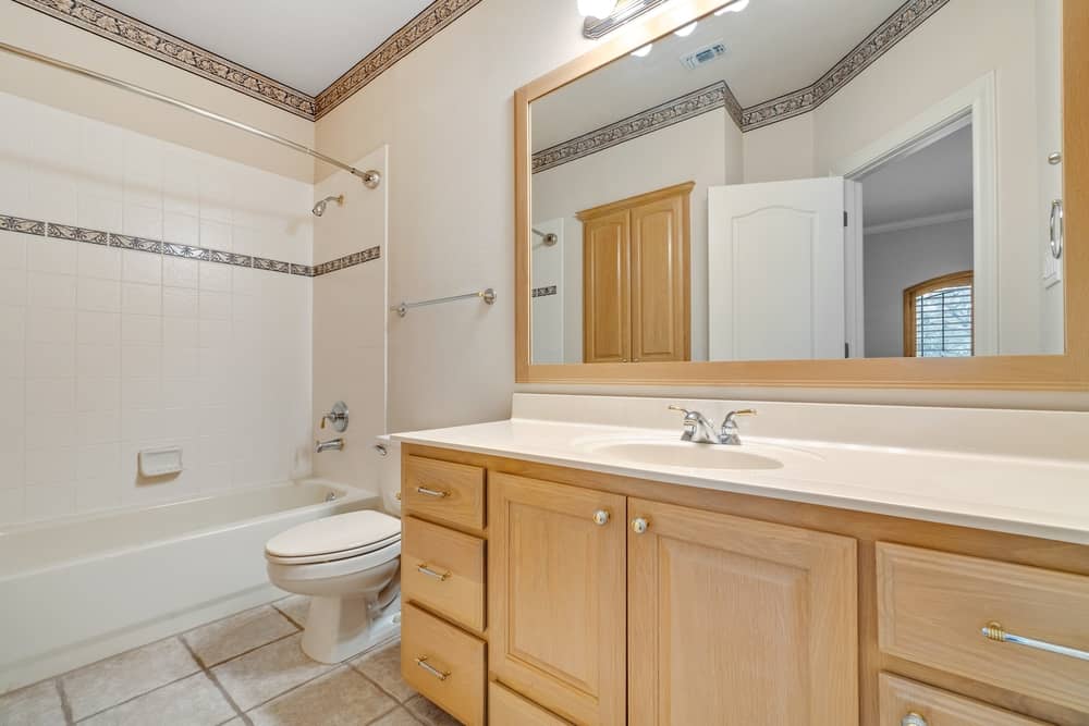 Explore Tallahassee Bathroom Renovation Secrets with Eberhardt