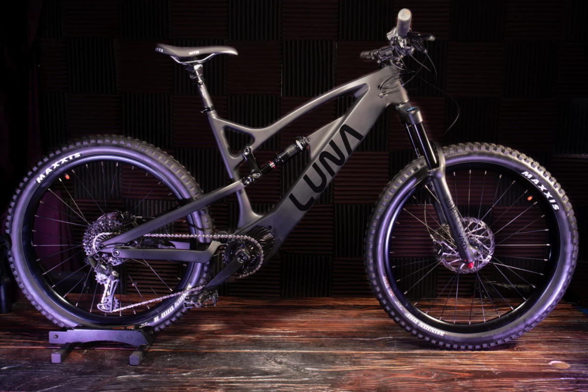 Luna 2000watt X1 Enduro ebike review